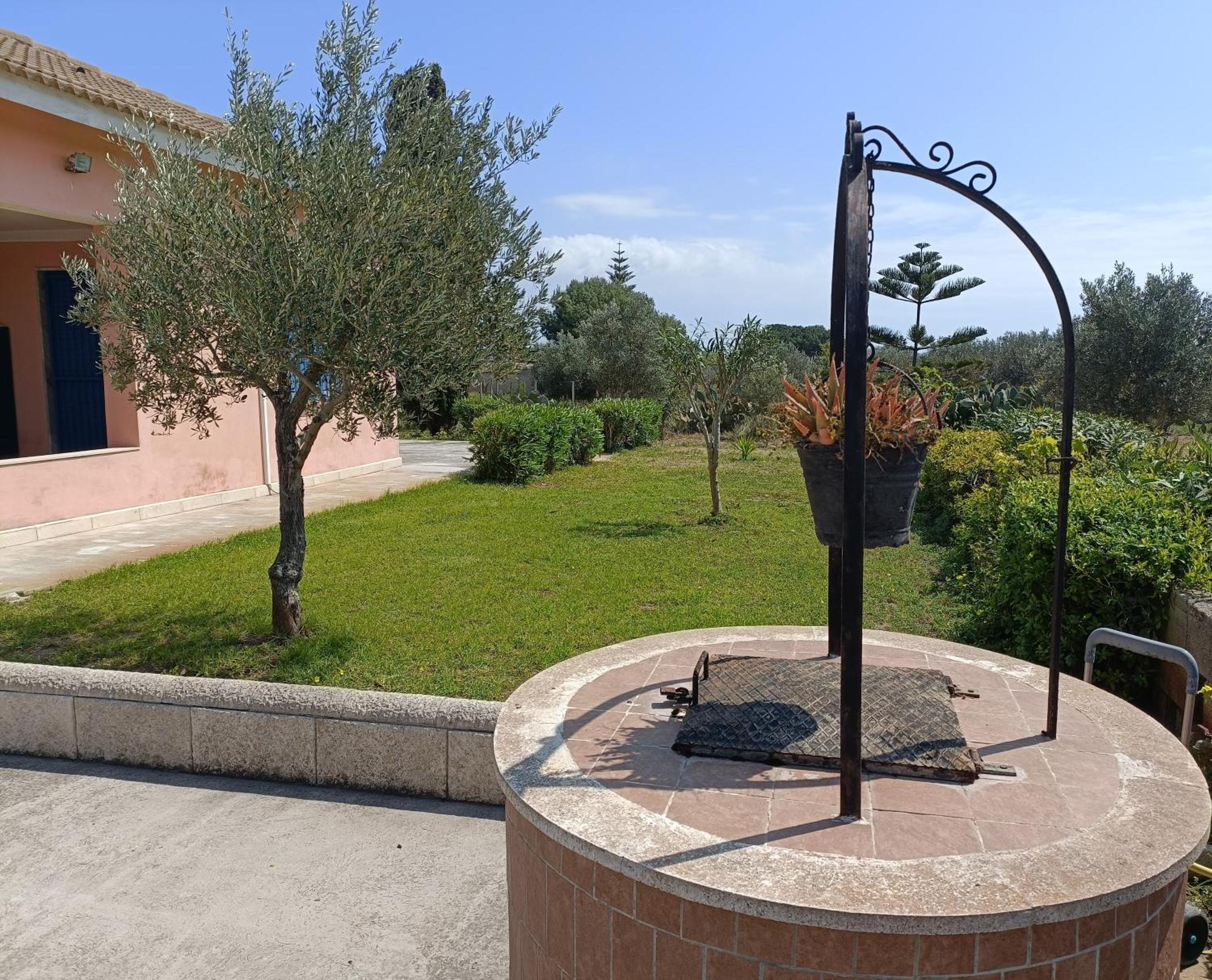 Villa Fior D'Oleandro Santa Maria del Focallo Exterior foto