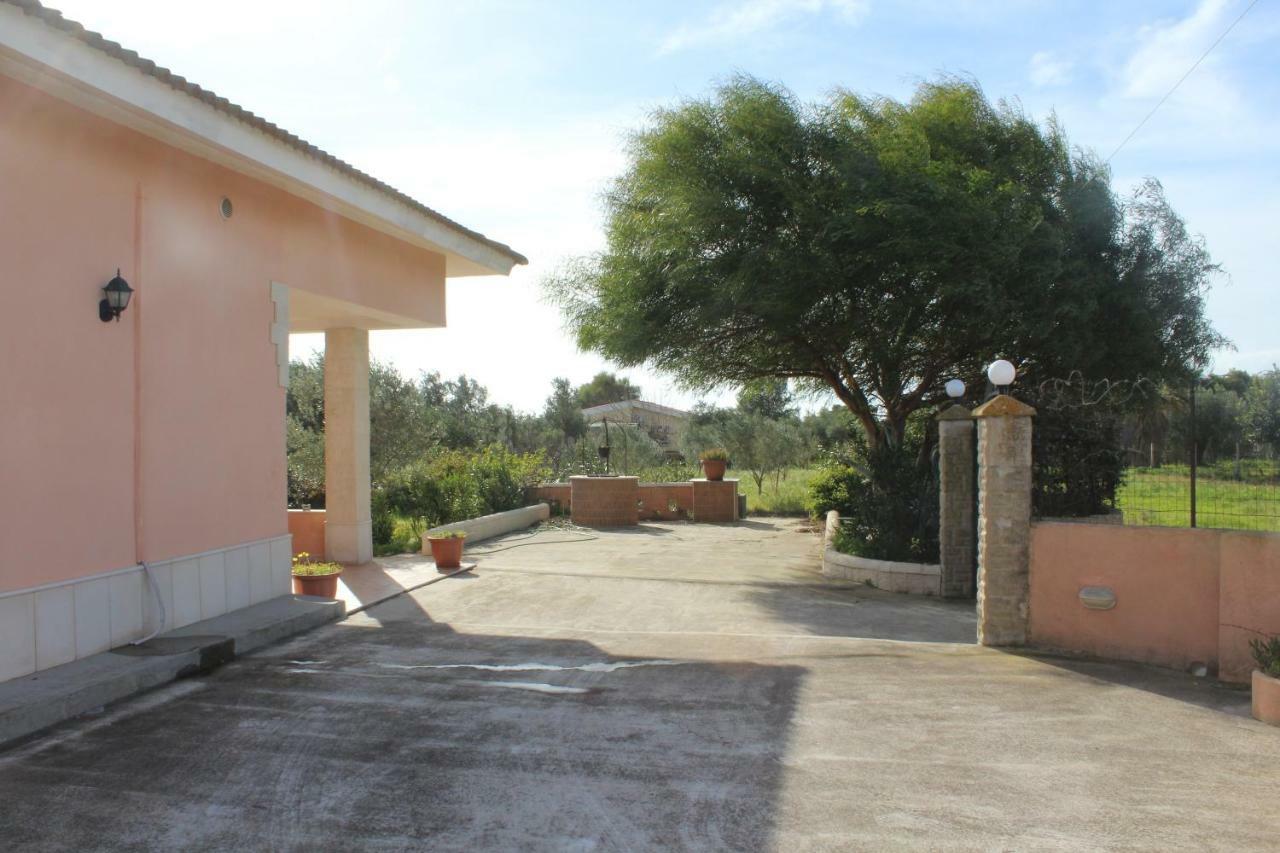 Villa Fior D'Oleandro Santa Maria del Focallo Exterior foto